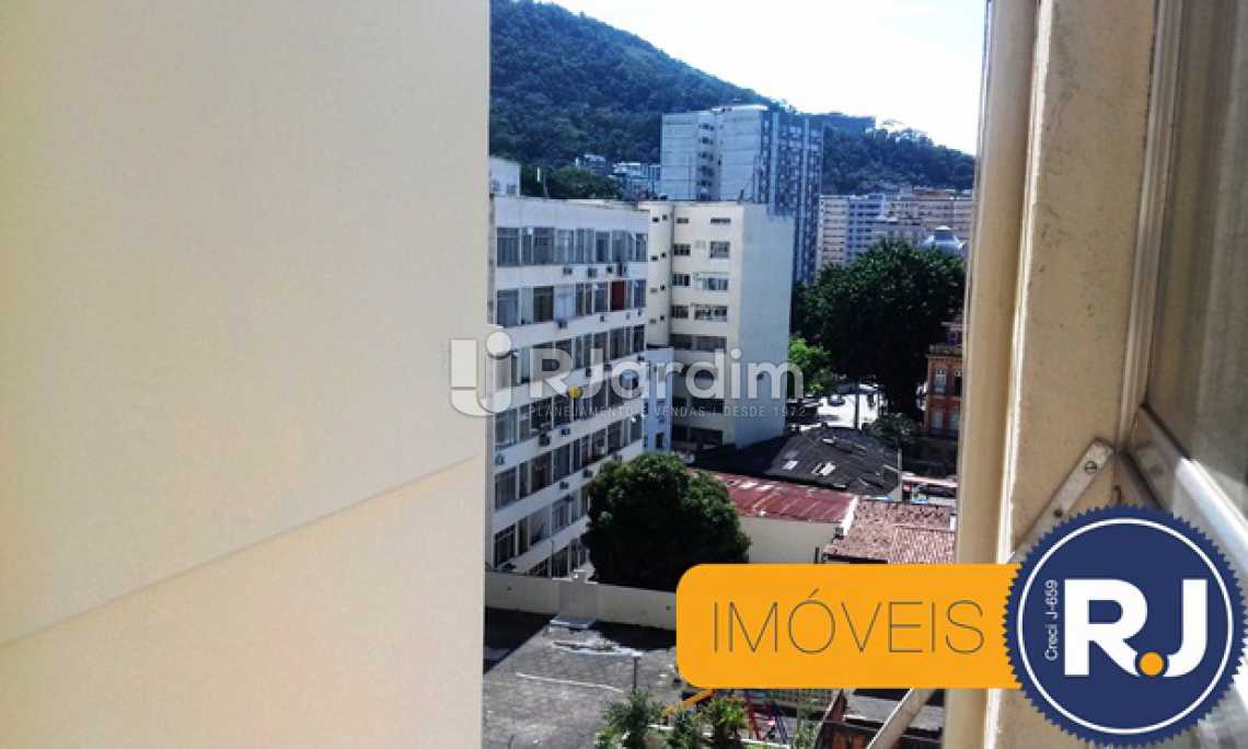 Conheça VISTA LATERAL DO BAIRRO do imóvel - Imóveis Compra e Venda Laranjeiras 1 Quarto - LAAP10209 - 23 VISTA LATERAL DO BAIRRO - Imóveis Compra e Venda Laranjeiras 1 Quarto - LAAP10209 - 23