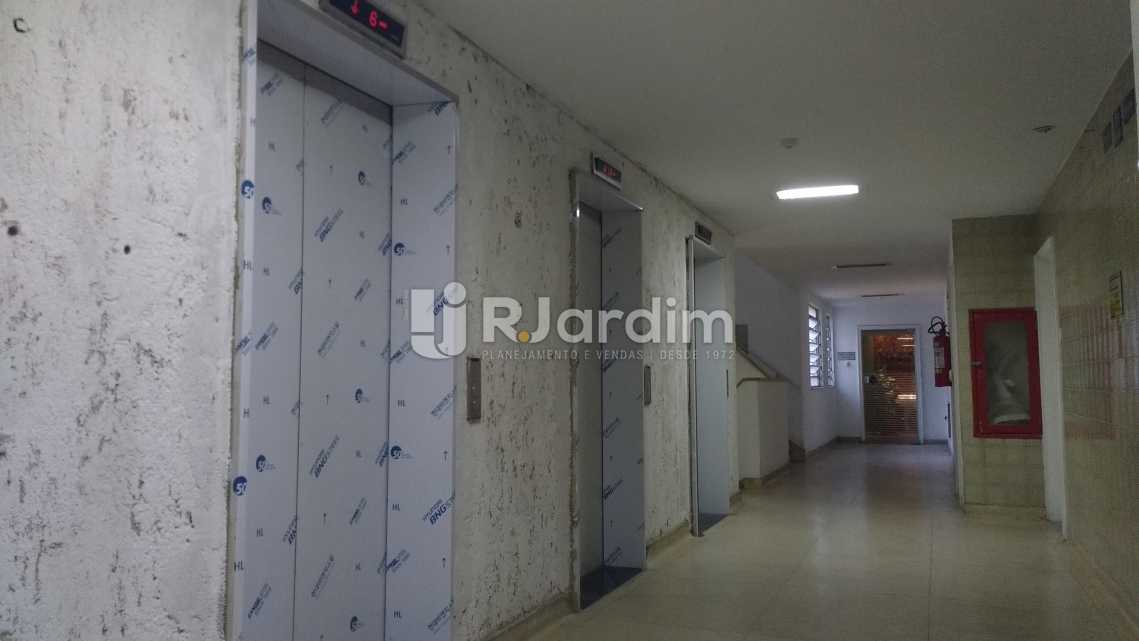 Conheça Hall Interno Elevadores do imóvel - Sala Comercial Centro Compra Venda Imóveis - LASL00115 - 4 Hall Interno Elevadores - Sala Comercial Centro Compra Venda Imóveis - LASL00115 - 4