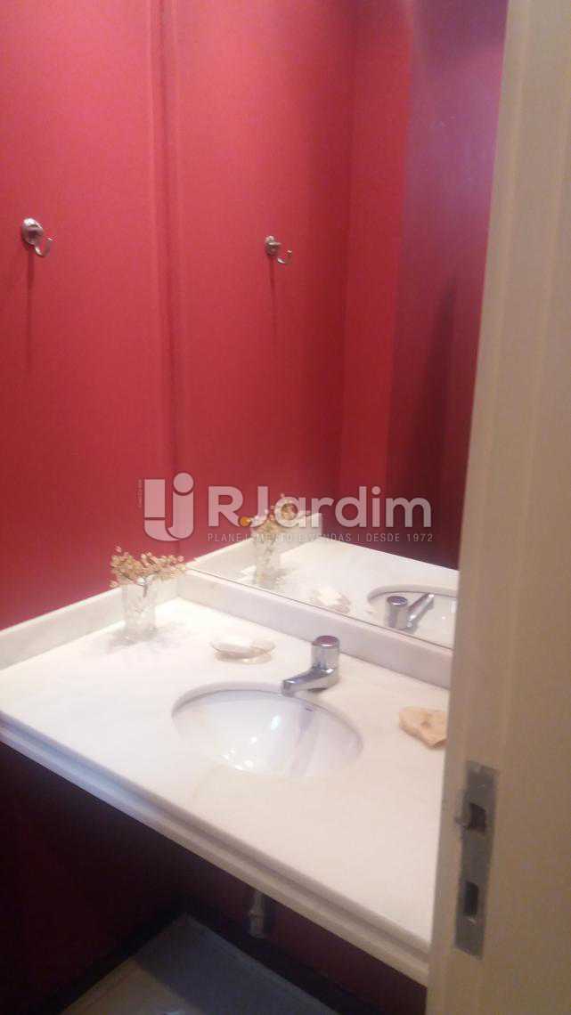 Conheça Lavabo do imóvel - Apartamento À VENDA, Lagoa, Rio de Janeiro, RJ - LAAP40523 - 11 Lavabo - Apartamento À VENDA, Lagoa, Rio de Janeiro, RJ - LAAP40523 - 11