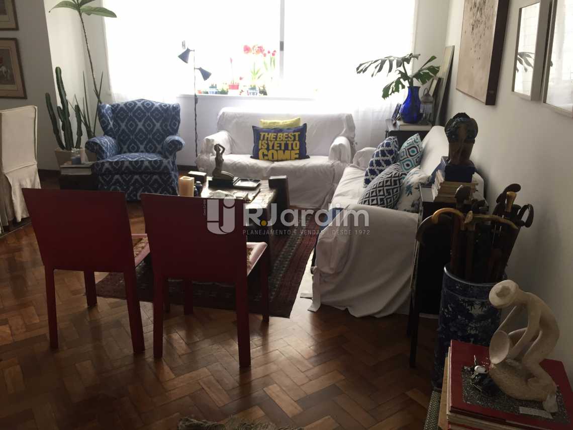 Conheça Vista Parcial das 2 Salas do imóvel - Apartamento À VENDA, Leblon, Rio de Janeiro, RJ - LAAP31217 - 5 Vista Parcial das 2 Salas - Apartamento À VENDA, Leblon, Rio de Janeiro, RJ - LAAP31217 - 5