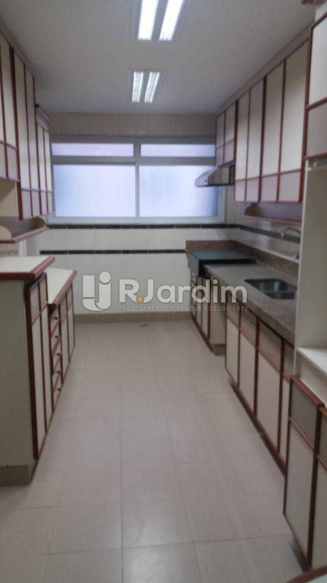Conheça Cozinha do imóvel - Apartamento À VENDA, Copacabana, Rio de Janeiro, RJ - LAAP31231 - 8 Cozinha - Apartamento À VENDA, Copacabana, Rio de Janeiro, RJ - LAAP31231 - 8