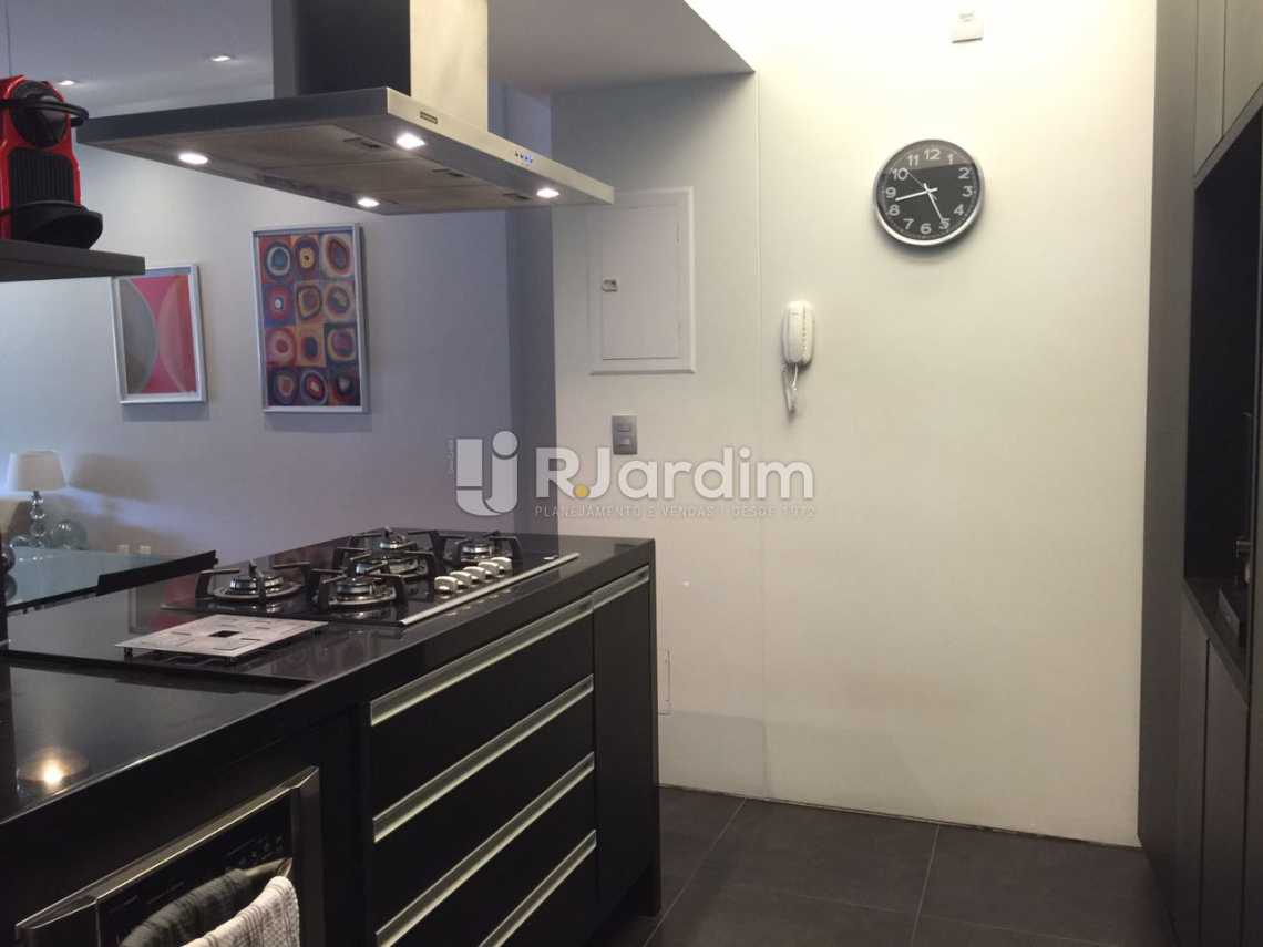 Conheça Cozinha com Decorada do imóvel - Apartamento Residencial Copacabana - LAAP31241 - 15 Cozinha com Decorada - Apartamento Residencial Copacabana - LAAP31241 - 15