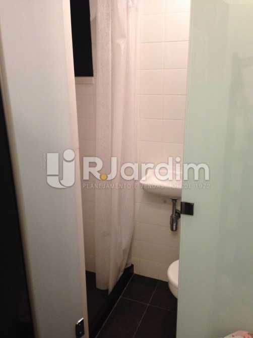 Conheça banheiro de empregada do imóvel - Apartamento Residencial Copacabana - LAAP31241 - 24 banheiro de empregada - Apartamento Residencial Copacabana - LAAP31241 - 24