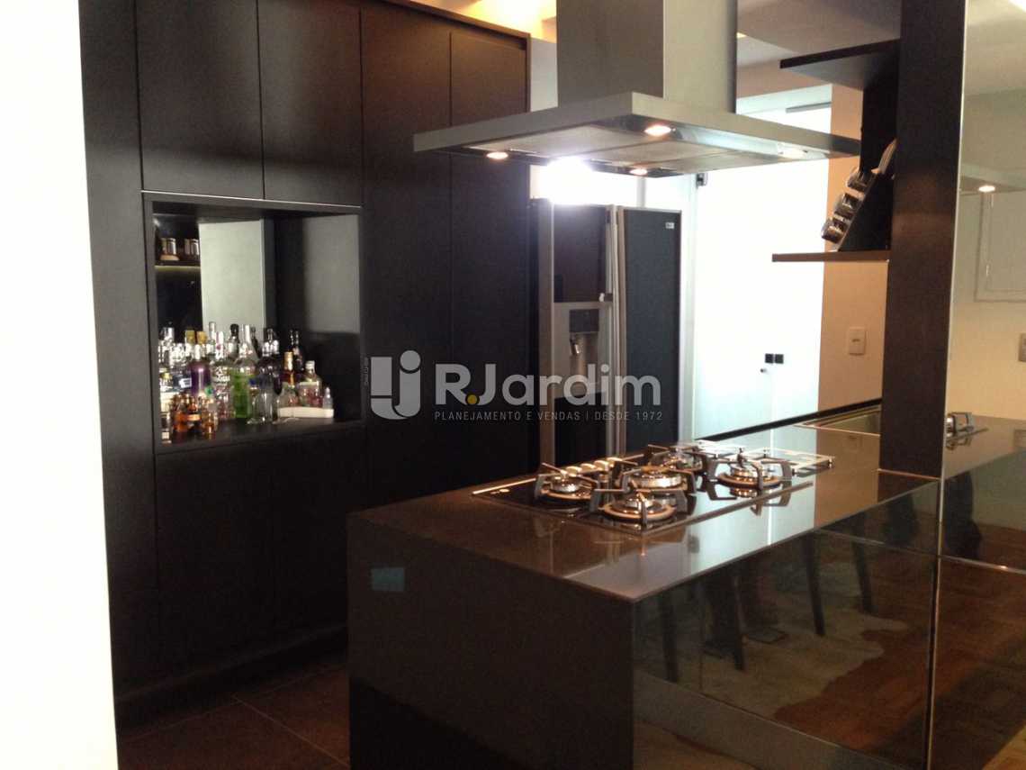 Conheça Entrada da Cozinha do imóvel - Apartamento Residencial Copacabana - LAAP31241 - 12 Entrada da Cozinha - Apartamento Residencial Copacabana - LAAP31241 - 12