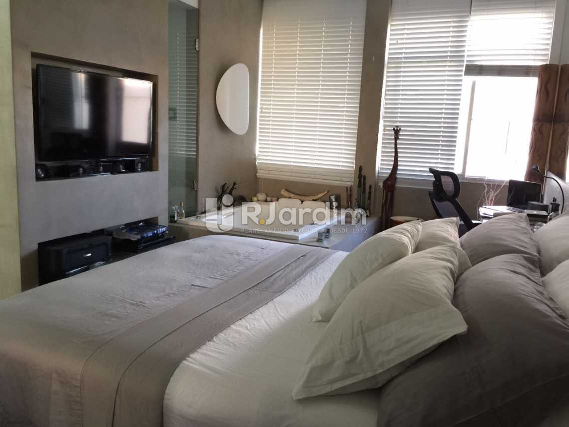 Conheça quarto com hidro massagem do imóvel - Apartamento Residencial Copacabana - LAAP31241 - 16 quarto com hidro massagem - Apartamento Residencial Copacabana - LAAP31241 - 16
