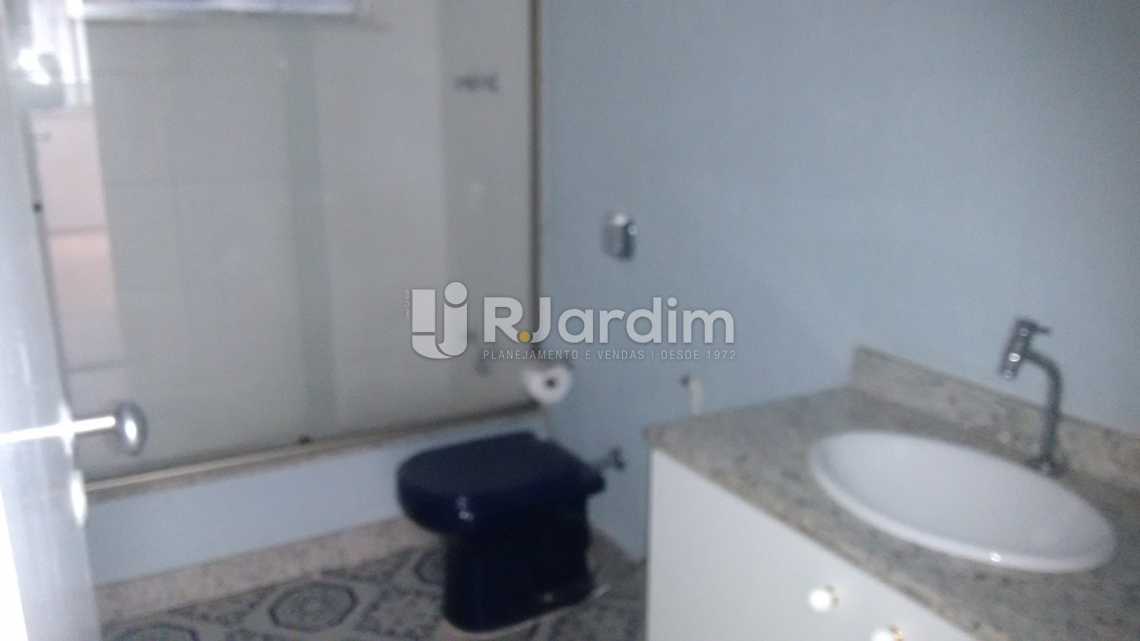 Conheça banheiro social do imóvel - Apartamento Residencial Jardim Botânico - LAAP31252 - 8 banheiro social - Apartamento Residencial Jardim Botânico - LAAP31252 - 8