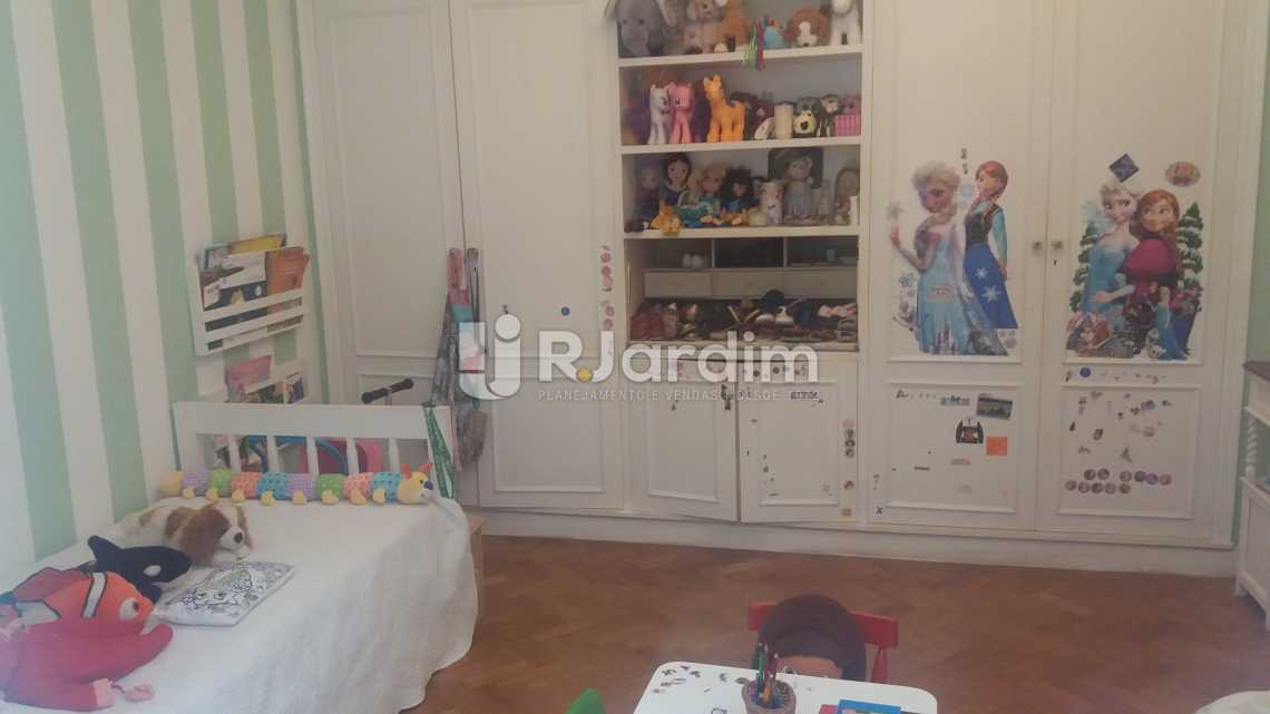 Conheça Quarto 1 do imóvel - Imóveis Compra e Venda Copacabana 3 Quartos - LAAP31258 - 13 Quarto 1 - Imóveis Compra e Venda Copacabana 3 Quartos - LAAP31258 - 13