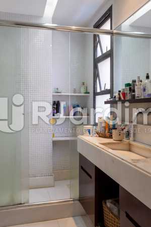 Conheça Banheiro da Suíte do imóvel - Apartamento À Venda - Gávea - Rio de Janeiro - RJ - LAAP31262 - 11 Banheiro da Suíte - Apartamento À Venda - Gávea - Rio de Janeiro - RJ - LAAP31262 - 11