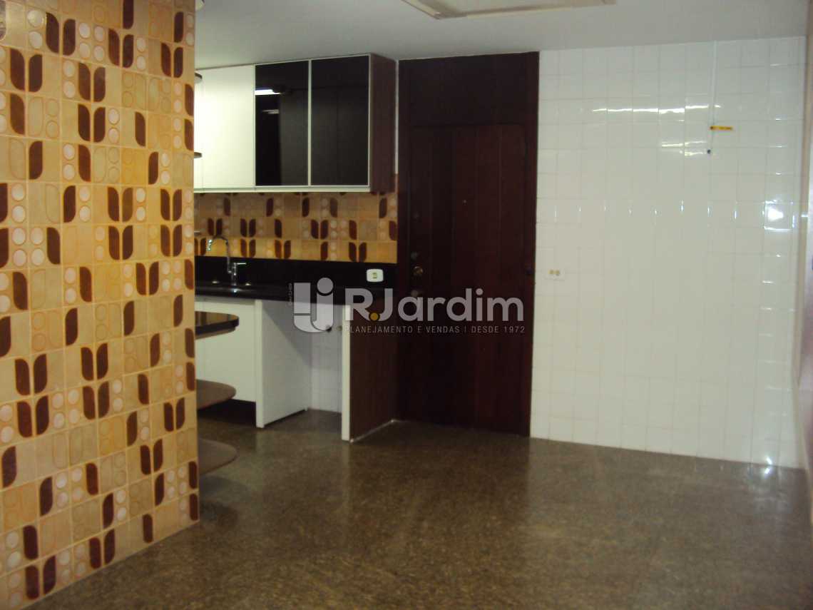 Conheça cozinha do imóvel - Compra Venda Avaliação Imóveis Apartamento Lagoa 4 Quartos - LAAP40530 - 13 cozinha - Compra Venda Avaliação Imóveis Apartamento Lagoa 4 Quartos - LAAP40530 - 13