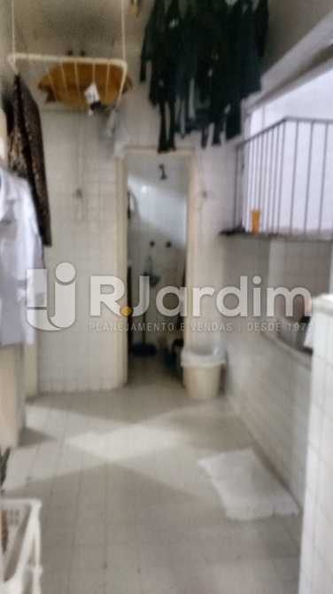 Conheça Grande área de serviçi do imóvel - Apartamento Padrão Residencial Lagoa - LAAP31268 - 27 Grande área de serviçi - Apartamento Padrão Residencial Lagoa - LAAP31268 - 27