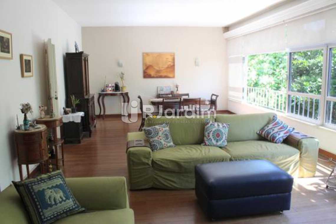 Conheça Sala do imóvel - Cobertura na Quadra da Praia, Leblon, Rio de Janeiro - LACO30178 - 4 Sala - Cobertura na Quadra da Praia, Leblon, Rio de Janeiro - LACO30178 - 4