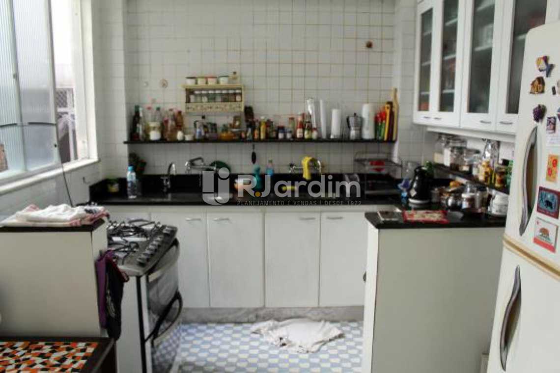 Conheça Cozinha do imóvel - Cobertura na Quadra da Praia, Leblon, Rio de Janeiro - LACO30178 - 15 Cozinha - Cobertura na Quadra da Praia, Leblon, Rio de Janeiro - LACO30178 - 15