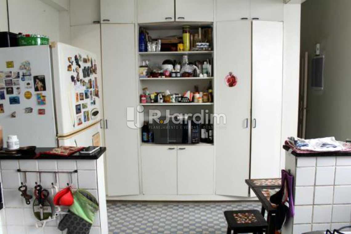 Conheça Cozinha do imóvel - Cobertura na Quadra da Praia, Leblon, Rio de Janeiro - LACO30178 - 16 Cozinha - Cobertura na Quadra da Praia, Leblon, Rio de Janeiro - LACO30178 - 16