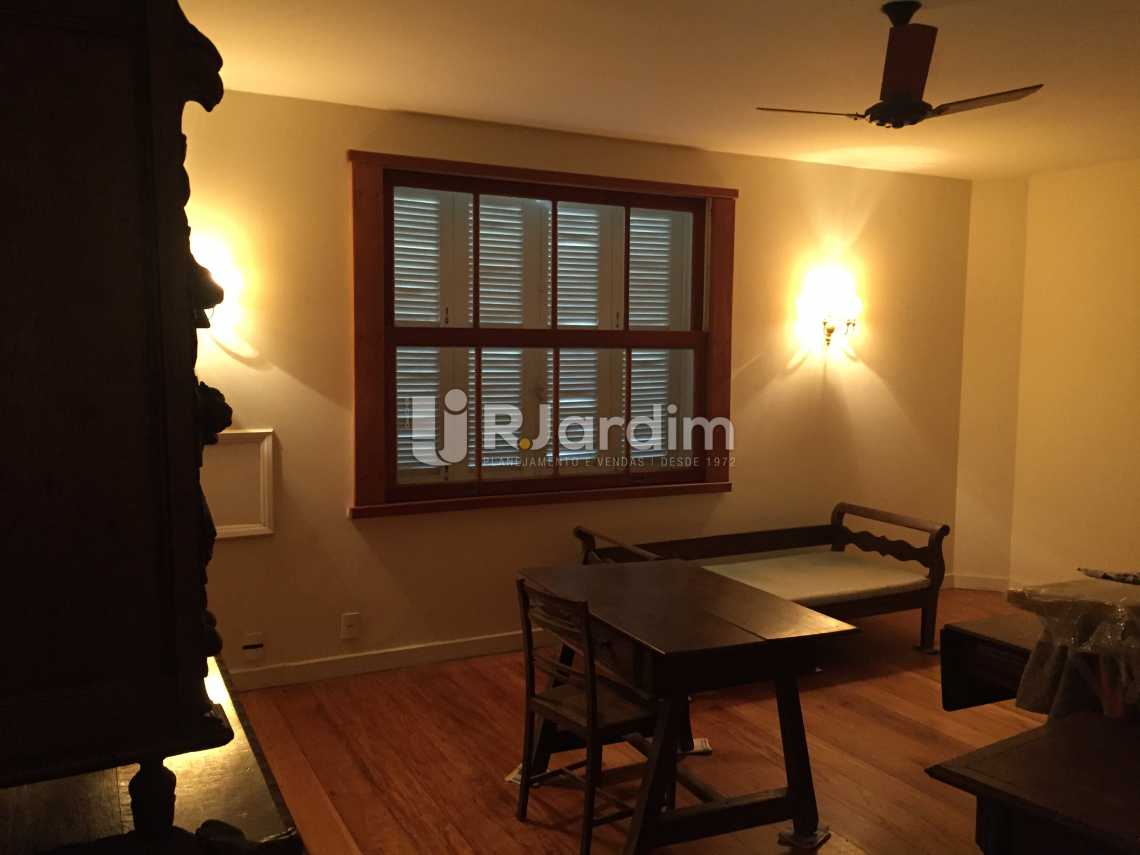Conheça Quarto1 do imóvel - Imóveis Aluguel Jardim Botânico Casa - LACA50018 - 10 Quarto1 - Imóveis Aluguel Jardim Botânico Casa - LACA50018 - 10