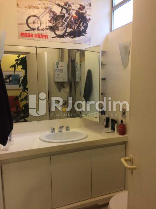 Conheça Banheiro suíte do imóvel - Apartamento Residencial Ipanema - LAAP31301 - 14 Banheiro suíte - Apartamento Residencial Ipanema - LAAP31301 - 14