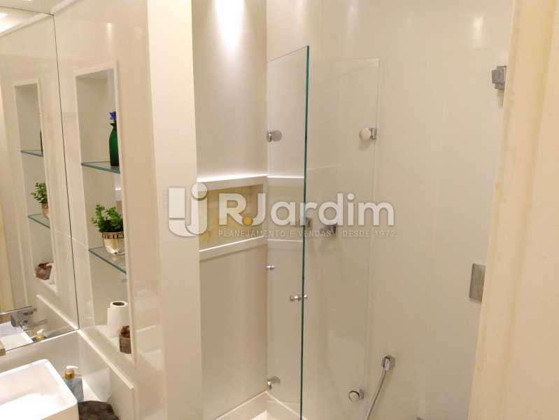 Conheça Banheiro social do imóvel - Apartamento Residencial Ipanema 3 Quartos Compra Venda Avaliação Imóveis - LAAP31308 - 22 Banheiro social - Apartamento Residencial Ipanema 3 Quartos Compra Venda Avaliação Imóveis - LAAP31308 - 22