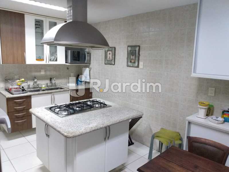 Conheça Copa / cozinha do imóvel - Apartamento Residencial Ipanema 3 Quartos Compra Venda Avaliação Imóveis - LAAP31308 - 16 Copa / cozinha - Apartamento Residencial Ipanema 3 Quartos Compra Venda Avaliação Imóveis - LAAP31308 - 16