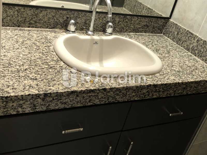 Conheça Banheiro social do imóvel - Apartamento À Venda - Leblon - Rio de Janeiro - RJ - LAAP40544 - 14 Banheiro social - Apartamento À Venda - Leblon - Rio de Janeiro - RJ - LAAP40544 - 14