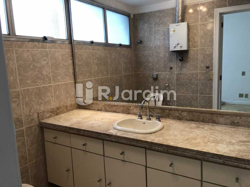 Conheça Banheiro suíte do imóvel - Apartamento À Venda - Leblon - Rio de Janeiro - RJ - LAAP40544 - 12 Banheiro suíte - Apartamento À Venda - Leblon - Rio de Janeiro - RJ - LAAP40544 - 12