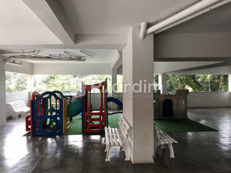 Conheça Playground do imóvel - Apartamento À Venda - Leblon - Rio de Janeiro - RJ - LAAP40544 - 31 Playground - Apartamento À Venda - Leblon - Rio de Janeiro - RJ - LAAP40544 - 31