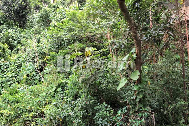 Conheça Vista verde - Fundos do imóvel - Apartamento À Venda - Leblon - Rio de Janeiro - RJ - LAAP40544 - 5 Vista verde - Fundos - Apartamento À Venda - Leblon - Rio de Janeiro - RJ - LAAP40544 - 5