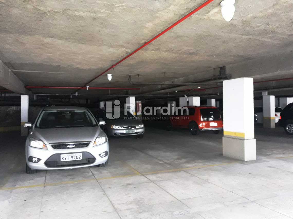 Conheça Garagem do imóvel - Apartamento Residencial Copacabana - LAAP31320 - 25 Garagem - Apartamento Residencial Copacabana - LAAP31320 - 25