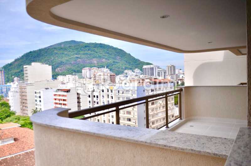 Conheça Vista da área de serviço do imóvel - Imóveis Compra Venda Apartamento Botafogo 2 Quartos - LAAP20929 - 6 Vista da área de serviço - Imóveis Compra Venda Apartamento Botafogo 2 Quartos - LAAP20929 - 6