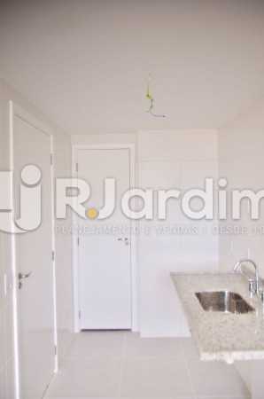 Conheça Cozinha do imóvel - Imóveis Compra Venda Apartamento Botafogo 2 Quartos - LAAP20929 - 17 Cozinha - Imóveis Compra Venda Apartamento Botafogo 2 Quartos - LAAP20929 - 17
