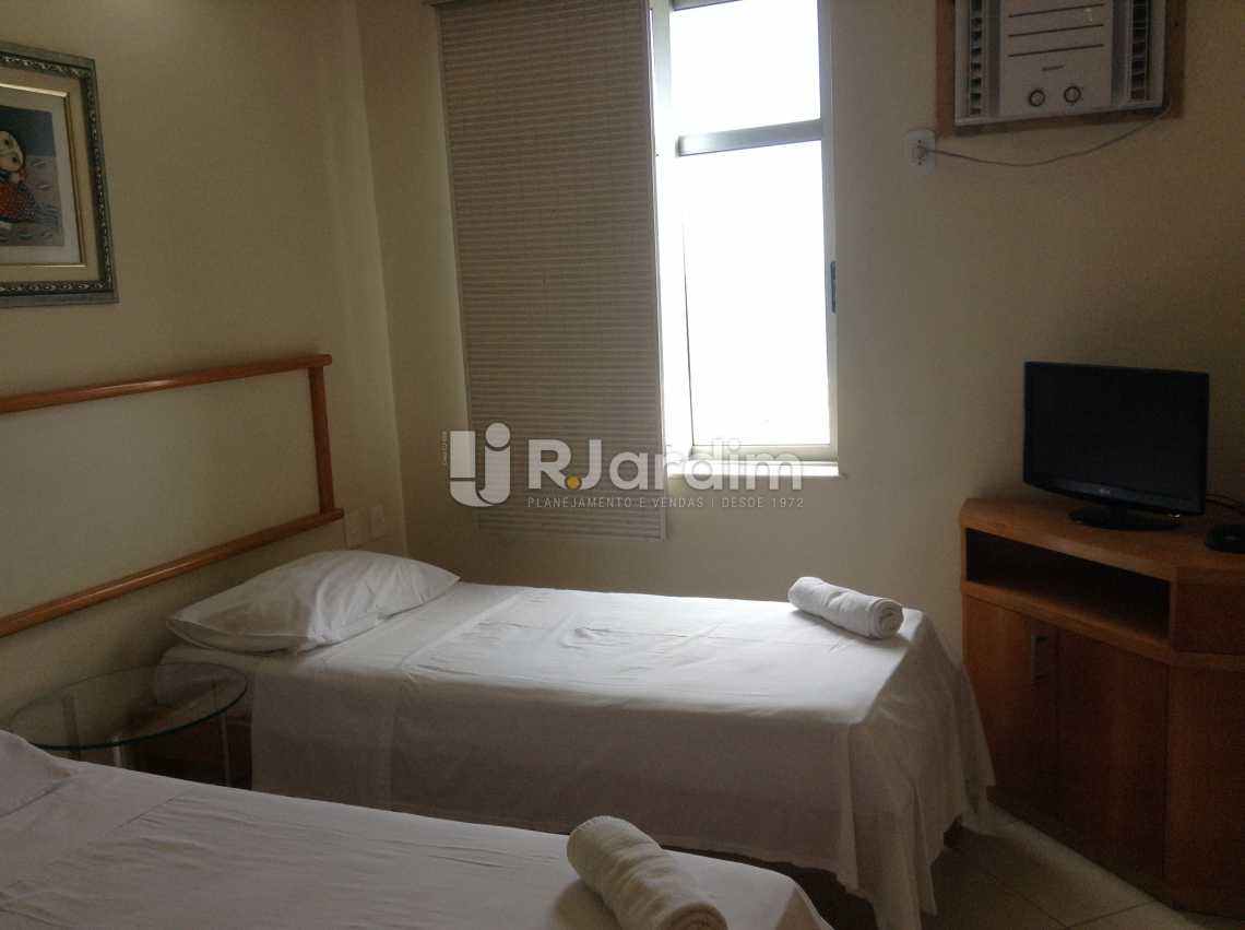 Conheça QUARTO 4 do imóvel - Apartamento Padrão Residencial Copacabana - LAAP40565 - 19 QUARTO 4 - Apartamento Padrão Residencial Copacabana - LAAP40565 - 19