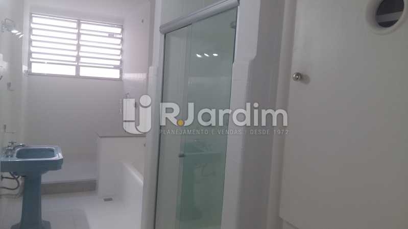 Conheça Banheiro social 2 do imóvel - Apartamento PARA ALUGAR, Copacabana, Rio de Janeiro, RJ - LAAP32237 - 18 Banheiro social 2 - Apartamento PARA ALUGAR, Copacabana, Rio de Janeiro, RJ - LAAP32237 - 18