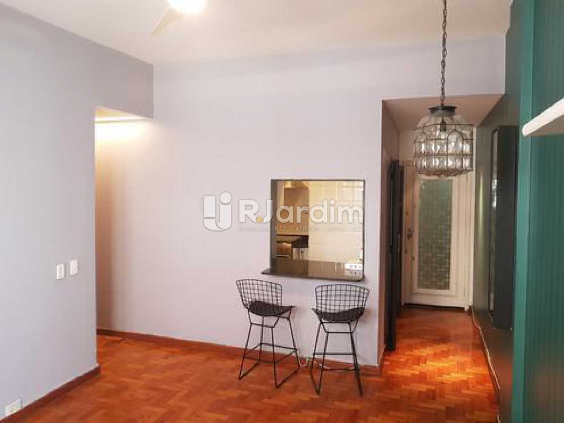 Conheça sala / entrada social do imóvel - Três quartos uma suíte com vaga na escritura em Ipanema, em ótima oportunidade. - LAAP31395 - 4 sala / entrada social - Três quartos uma suíte com vaga na escritura em Ipanema, em ótima oportunidade. - LAAP31395 - 4