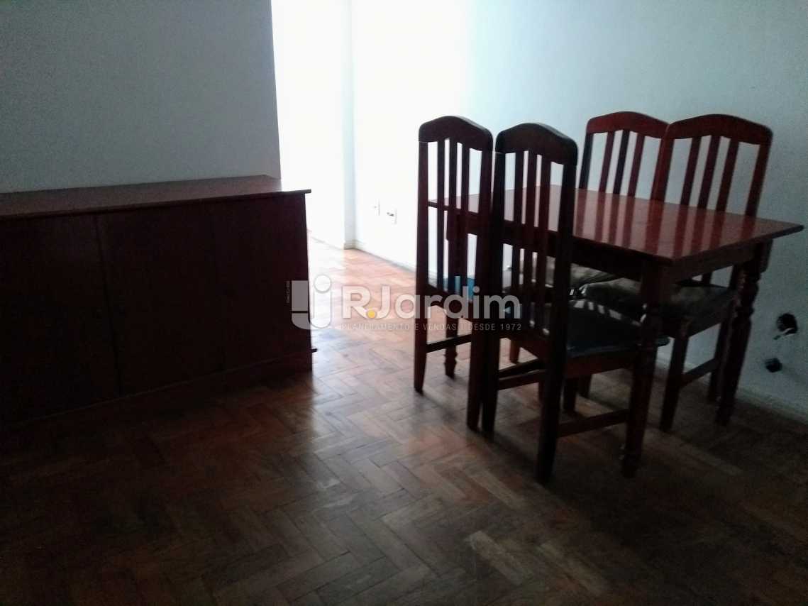 Conheça Sala do imóvel - Imóveis Compra Venda Copacabana 1 Quarto - LAAP10242 - 7 Sala - Imóveis Compra Venda Copacabana 1 Quarto - LAAP10242 - 7