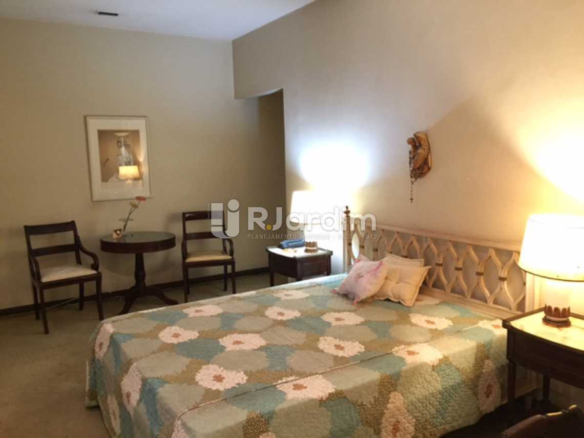 Conheça 12-SUITE do imóvel - Apartamento Copacabana 4 Quartos 2 Garagem Compra Venda Avaliação Imóveis - LAAP40579 - 13 12-SUITE - Apartamento Copacabana 4 Quartos 2 Garagem Compra Venda Avaliação Imóveis - LAAP40579 - 13