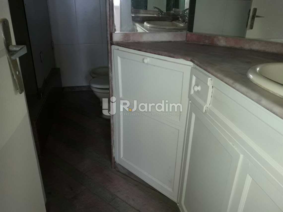 Conheça Banheiro da suíte do imóvel - Apartamento para alugar Rua Joaquim Nabuco,Copacabana, Zona Sul,Rio de Janeiro - R$ 5.800 - LAAP40580 - 11 Banheiro da suíte - Apartamento para alugar Rua Joaquim Nabuco,Copacabana, Zona Sul,Rio de Janeiro - R$ 5.800 - LAAP40580 - 11