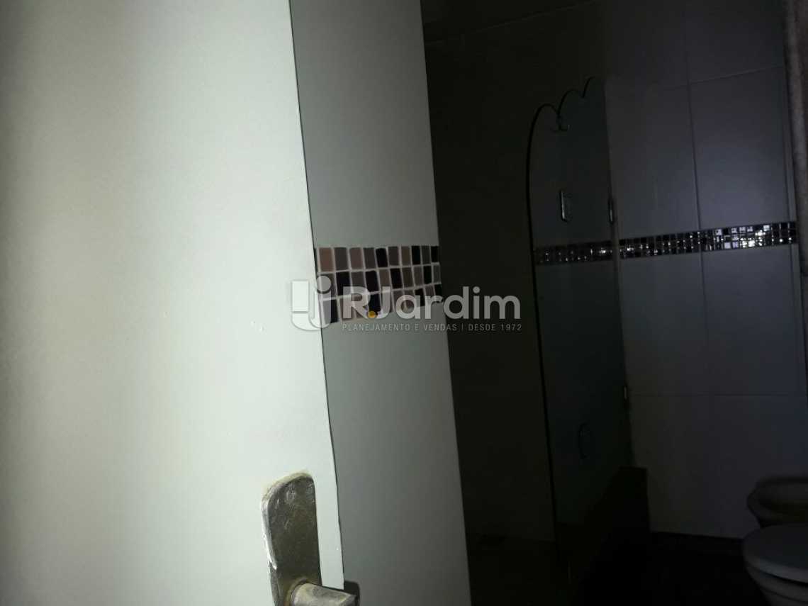 Conheça Banheiro da suíte do imóvel - Apartamento para alugar Rua Joaquim Nabuco,Copacabana, Zona Sul,Rio de Janeiro - R$ 5.800 - LAAP40580 - 21 Banheiro da suíte - Apartamento para alugar Rua Joaquim Nabuco,Copacabana, Zona Sul,Rio de Janeiro - R$ 5.800 - LAAP40580 - 21