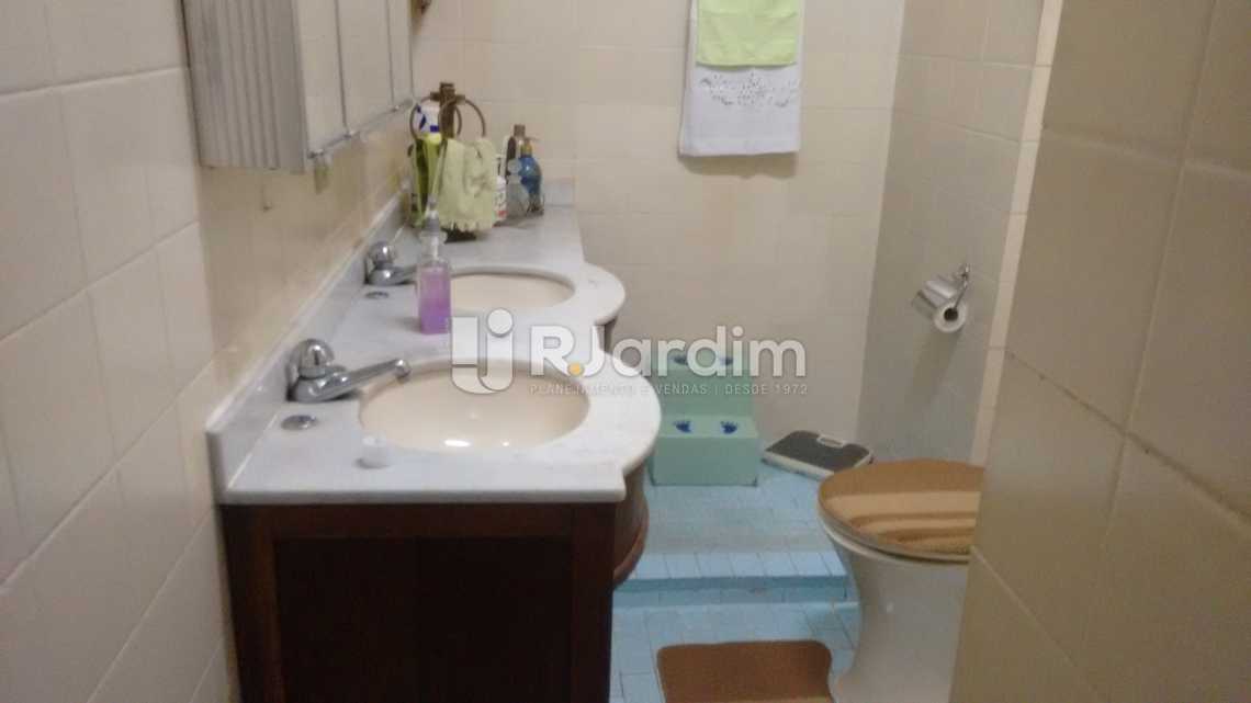 Conheça banheiro do imóvel - Apartamento 4 quartos à venda Copacabana, Zona Sul,Rio de Janeiro - R$ 1.600.000 - LAAP40586 - 6 banheiro - Apartamento 4 quartos à venda Copacabana, Zona Sul,Rio de Janeiro - R$ 1.600.000 - LAAP40586 - 6