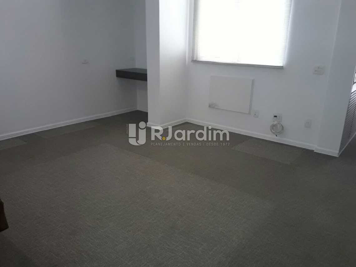 Conheça Quarto do imóvel - Urca Cobertura 4 Quartos Compra Venda Imóveis - LACO40129 - 11 Quarto - Urca Cobertura 4 Quartos Compra Venda Imóveis - LACO40129 - 11