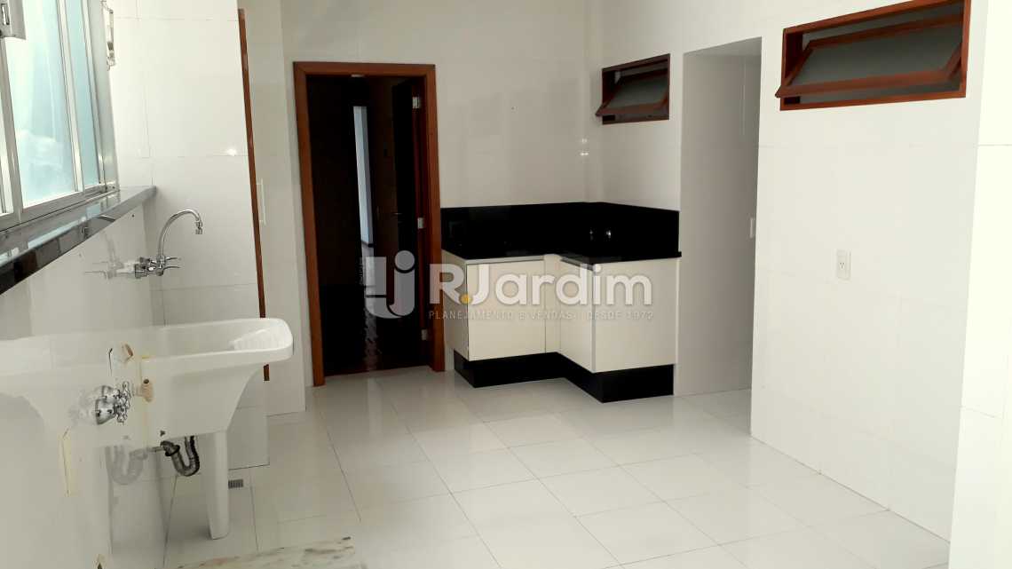 Conheça área de serviço do imóvel - Apartamento 3 quartos Copacabana - LAAP40589 - 30 área de serviço - Apartamento 3 quartos Copacabana - LAAP40589 - 30