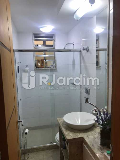 Conheça Banheiro do imóvel - Apartamento Flamengo, Zona Sul,Rio de Janeiro, RJ À Venda, 3 Quartos, 73m² - LAAP31445 - 14 Banheiro - Apartamento Flamengo, Zona Sul,Rio de Janeiro, RJ À Venda, 3 Quartos, 73m² - LAAP31445 - 14