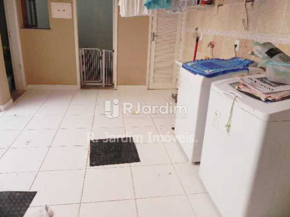 Conheça Dependências do imóvel - Casa Rua Campo Belo,Laranjeiras,Zona Sul,Rio de Janeiro,RJ Para Alugar,4 Quartos,392m² - LACA40032 - 10 Dependências - Casa Rua Campo Belo,Laranjeiras,Zona Sul,Rio de Janeiro,RJ Para Alugar,4 Quartos,392m² - LACA40032 - 10