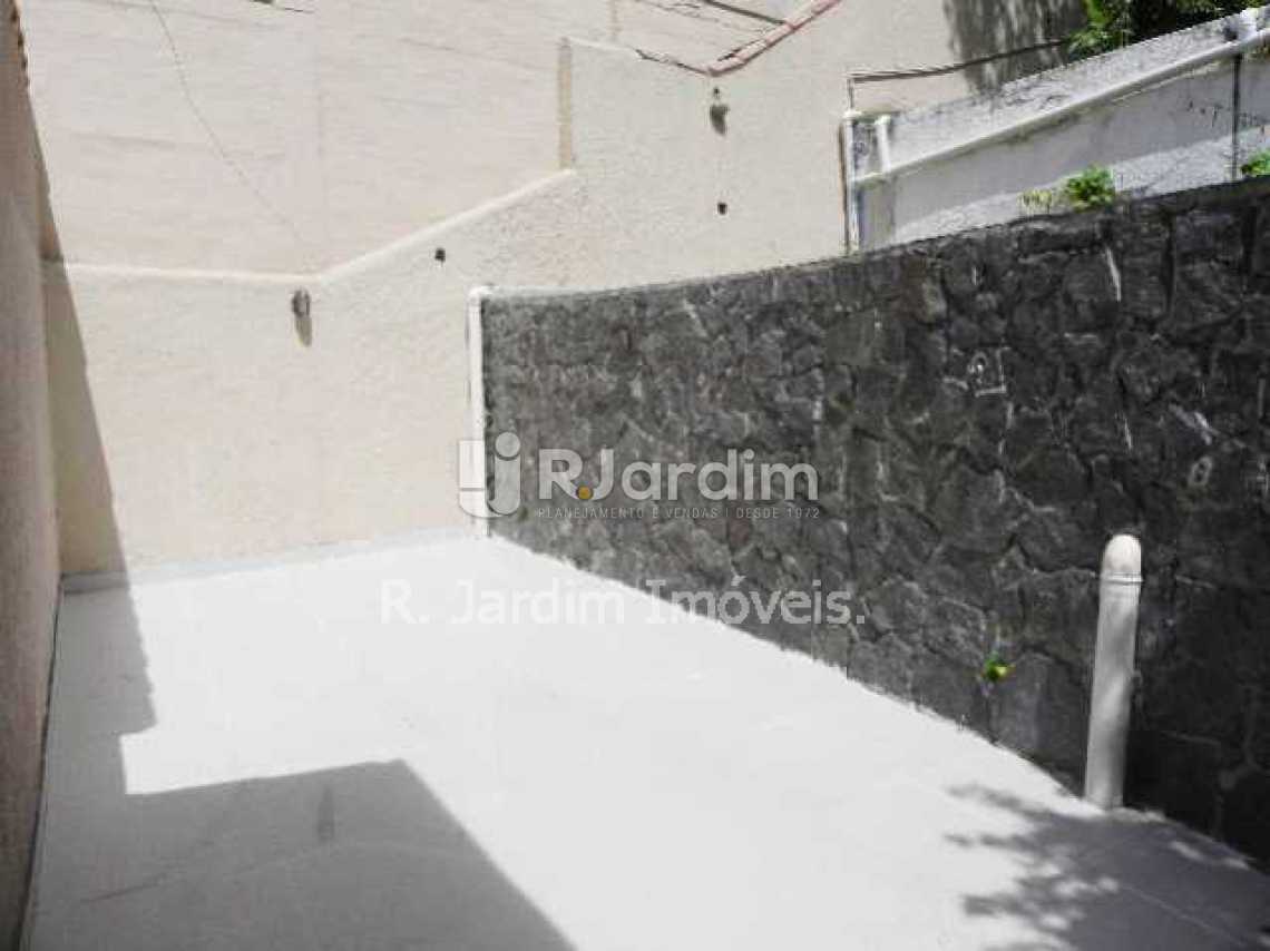 Conheça Parte externa do imóvel - Casa Rua Campo Belo,Laranjeiras,Zona Sul,Rio de Janeiro,RJ Para Alugar,4 Quartos,392m² - LACA40032 - 19 Parte externa - Casa Rua Campo Belo,Laranjeiras,Zona Sul,Rio de Janeiro,RJ Para Alugar,4 Quartos,392m² - LACA40032 - 19