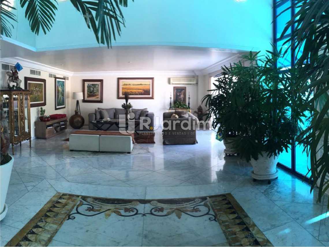 Conheça BARRA DA TIJUCA do imóvel - Compra Venda Avaliação Imóveis Casa Barra da Tijuca 5 Suítes - LACN50006 - 3 BARRA DA TIJUCA - Compra Venda Avaliação Imóveis Casa Barra da Tijuca 5 Suítes - LACN50006 - 3