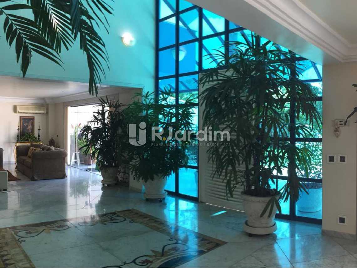 Conheça BARRA DA TIJUCA do imóvel - Compra Venda Avaliação Imóveis Casa Barra da Tijuca 5 Suítes - LACN50006 - 8 BARRA DA TIJUCA - Compra Venda Avaliação Imóveis Casa Barra da Tijuca 5 Suítes - LACN50006 - 8