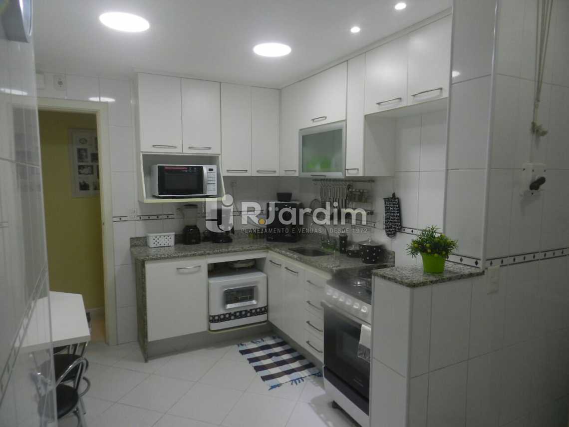 Conheça Cozinha do imóvel - Apartamento 3 quartos Copacabana - LAAP31462 - 14 Cozinha - Apartamento 3 quartos Copacabana - LAAP31462 - 14