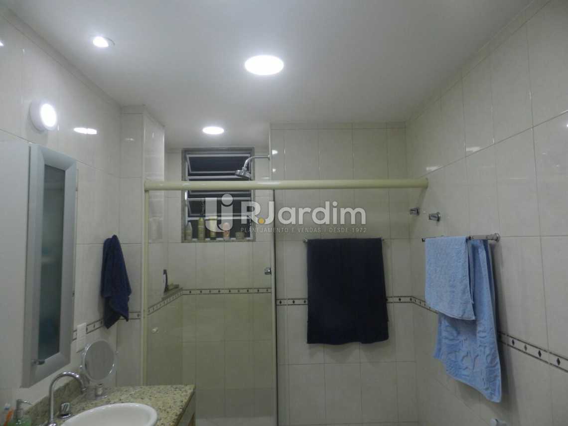 Conheça Banheiro Social do imóvel - Apartamento 3 quartos Copacabana - LAAP31462 - 7 Banheiro Social - Apartamento 3 quartos Copacabana - LAAP31462 - 7