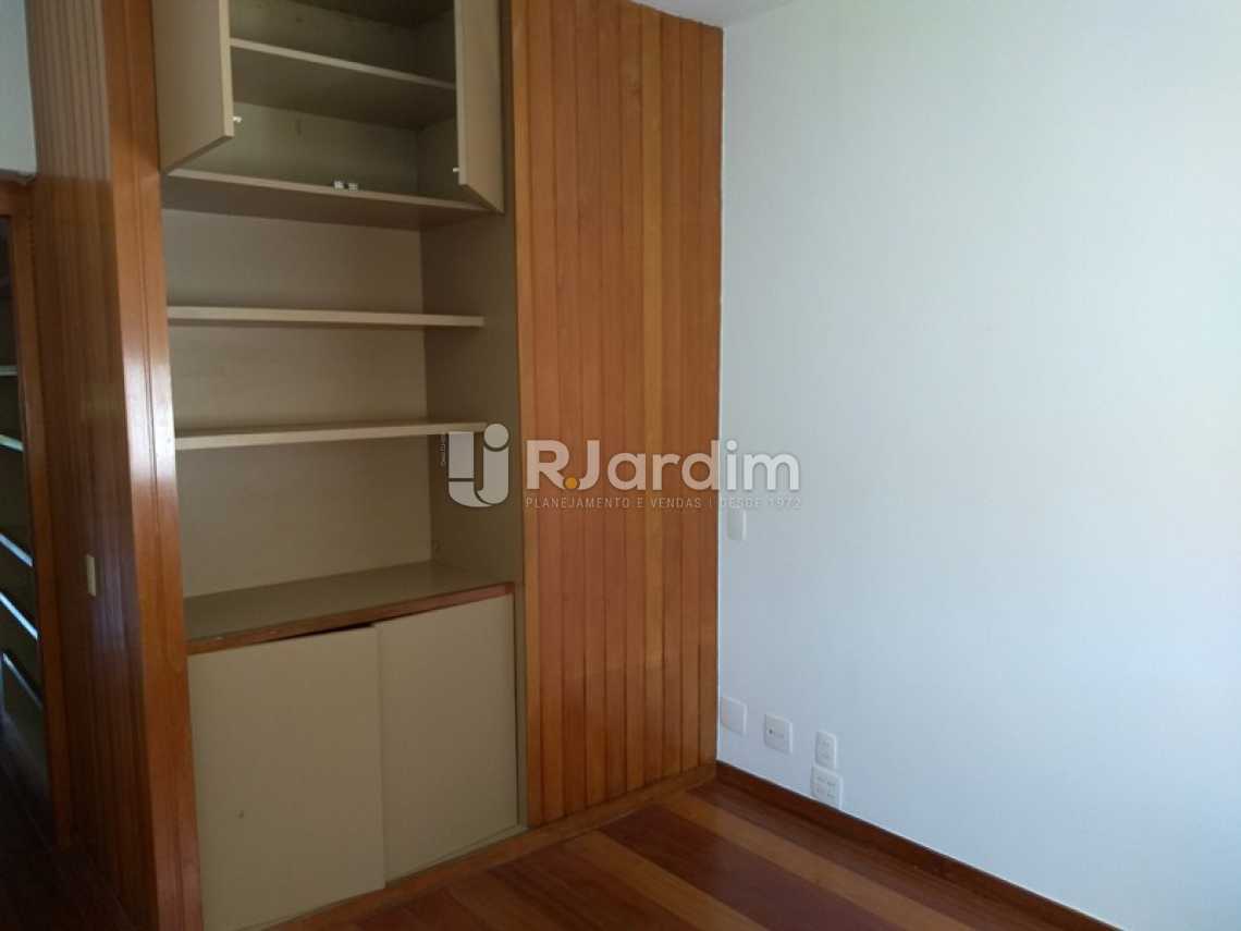 Conheça IPANEMA do imóvel - Imóveis Compra Venda Avaliação Cobertura Ipanema 3 Quartos - LACO30211 - 18 IPANEMA - Imóveis Compra Venda Avaliação Cobertura Ipanema 3 Quartos - LACO30211 - 18