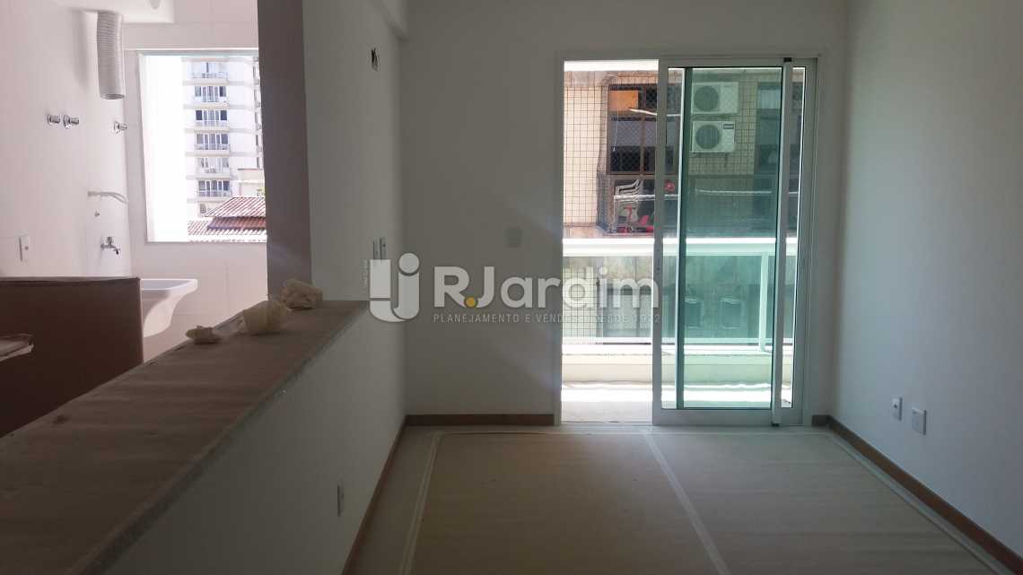 Conheça RESIDENCIAL TIJUCA do imóvel - Residencial Tijuca Frontal Apartamento Tijuca 2 Quartos - LAAP21034 - 7 RESIDENCIAL TIJUCA - Residencial Tijuca Frontal Apartamento Tijuca 2 Quartos - LAAP21034 - 7