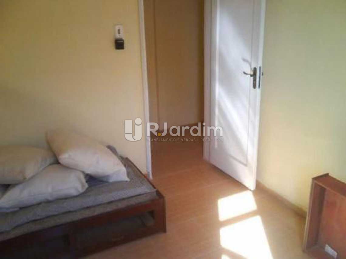 Conheça QUARTO1 do imóvel - Imóveis Compra Venda Leblon 2 Quartos - LAAP21062 - 5 QUARTO1 - Imóveis Compra Venda Leblon 2 Quartos - LAAP21062 - 5
