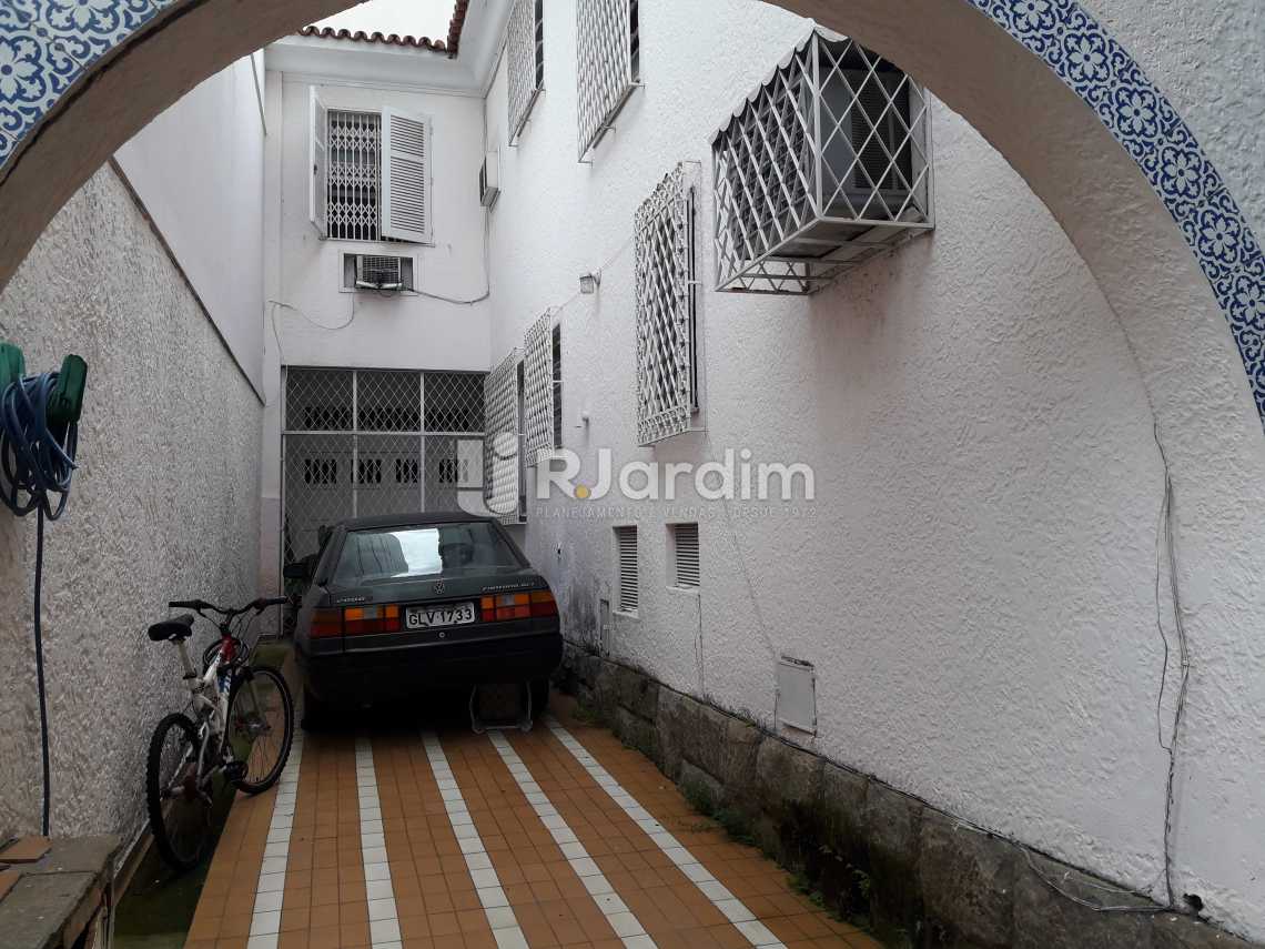 Conheça Garagem do imóvel - Casa à venda Rua Barão da Torre,Ipanema, Zona Sul,Rio de Janeiro - R$ 7.500.000 - LACA40033 - 25 Garagem - Casa à venda Rua Barão da Torre,Ipanema, Zona Sul,Rio de Janeiro - R$ 7.500.000 - LACA40033 - 25
