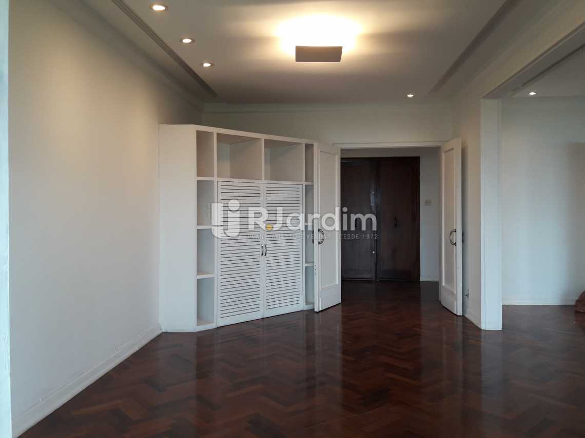 Conheça Sala 1 do imóvel - Apartamento PARA ALUGAR, Flamengo, Rio de Janeiro, RJ - LAAP31520 - 5 Sala 1 - Apartamento PARA ALUGAR, Flamengo, Rio de Janeiro, RJ - LAAP31520 - 5